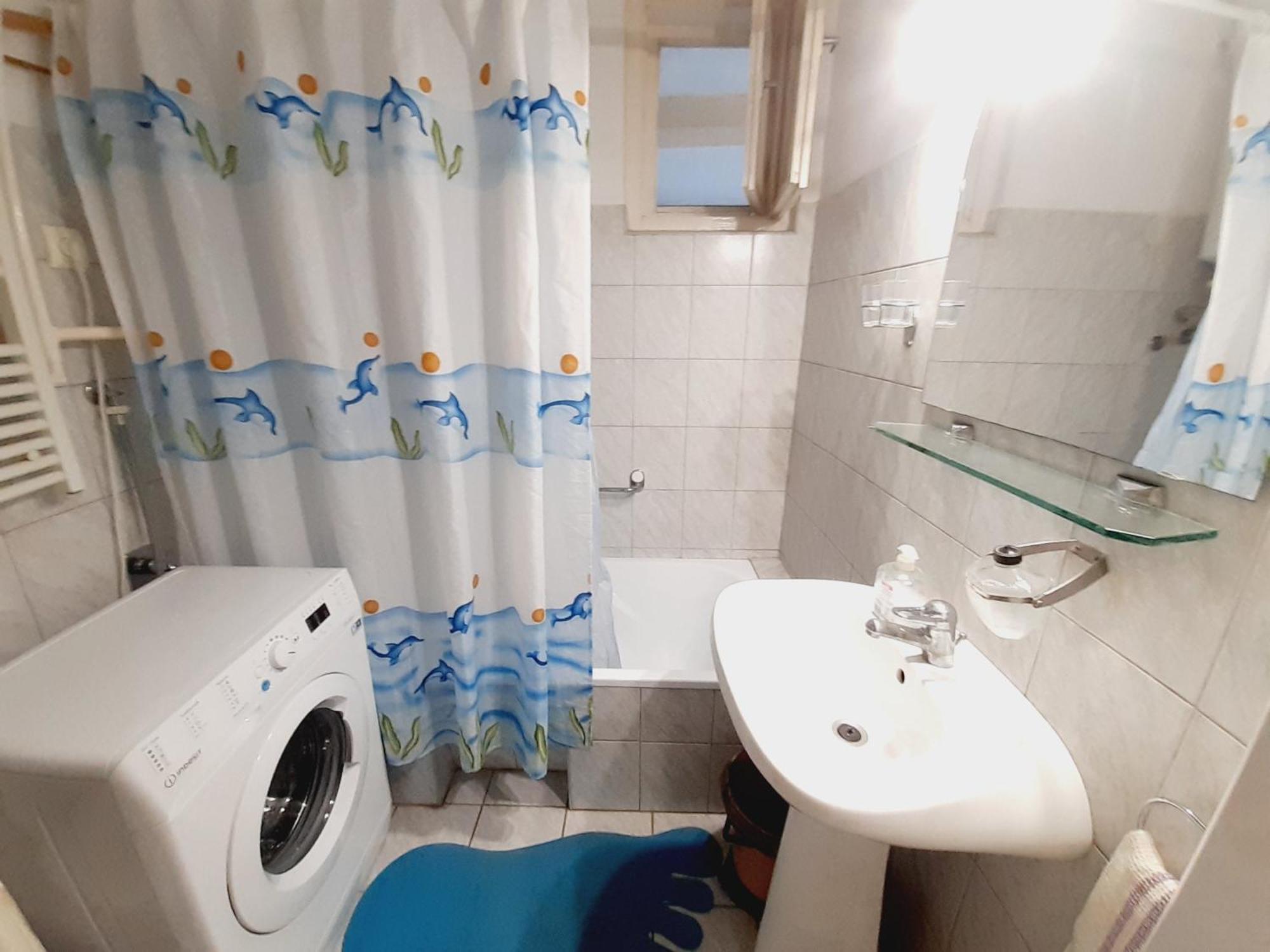 Livi Apartman Merevfalu Kerti Medencevel Fonyód Exterior foto